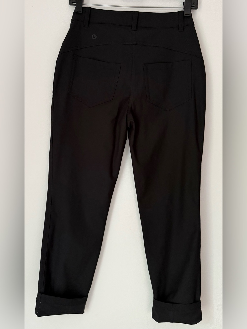 lululemon athletica Lululemon City Sleek 5 Pocket Black Ponte Ankle Pants sz 4